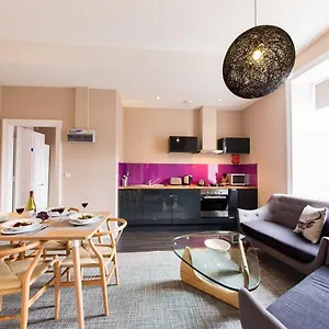 https://the-spires-edingburgh.edinburghhotelsuk.org